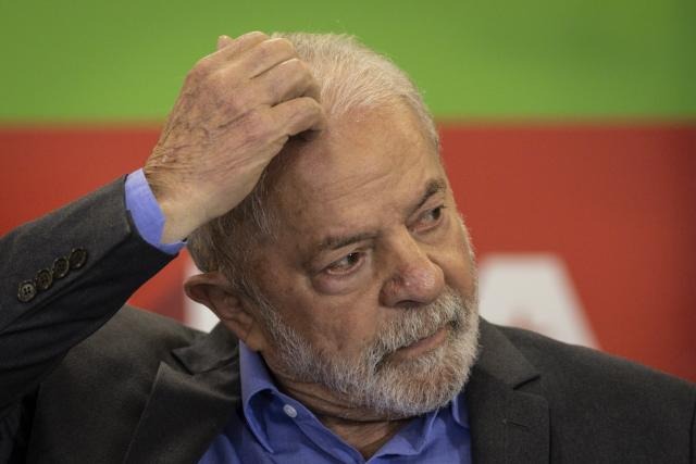 Mandado de segurança coletivo pede suspensão da posse de Lula