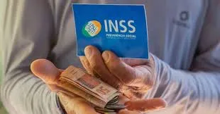 INSS intensifica combate a fraudes com revisão de benefícios e 800 mil perícias até dezembro