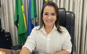 Avaliação da gestão de Adriane Lopes em Campo Grande mostra estabilidade: 33% consideram regular e 32% boa ou ótima
