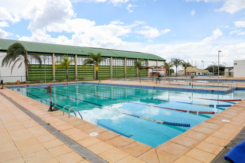Piscinas novas e aquecedores para 11 centros olímpicos do DF