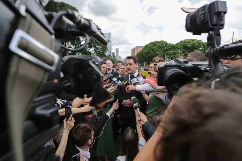 Após assumir novo mandato, Ratinho Junior reforça meta de manter Paraná como referência