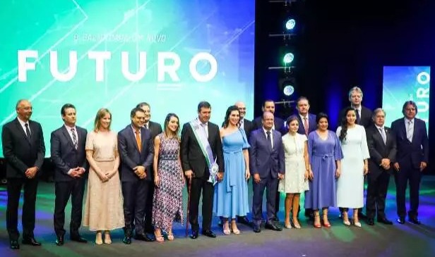 Conheças os 14 perfis dos secretários do Governo Riedel