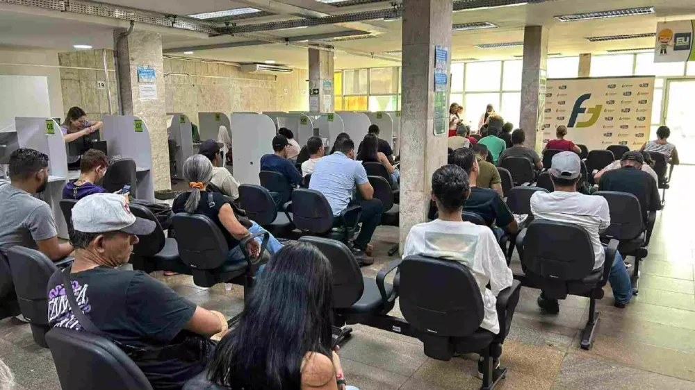 Feirão de empregos em Campo Grande oferece 73 vagas com contratação imediata