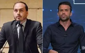 “Essa eleição nunca foi pelo Brasil, sempre foi por projeto pessoal”, afirma Carlos Bolsonaro sobre candidatura de Pablo Marçal