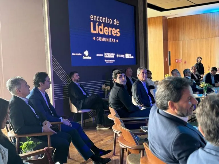 Governador Eduardo Riedel discute segurança pública com líderes em São Paulo