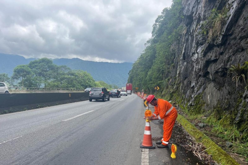 Obras do Estado na BR-277 não pararam no recesso e seguem em ritmo acelerado