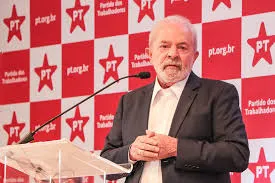 PT à beira do abismo: Alianças com a direita revelam desespero ante à ameaça bolsonarista