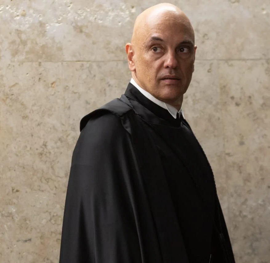 Falso mandado de Moraes pedindo própria prisão foi inserido no CNJ