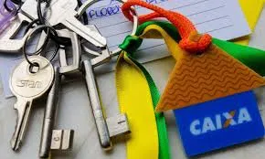 Caixa Econômica paralisa financiamentos e deixa brasileiros na espera por casa própria