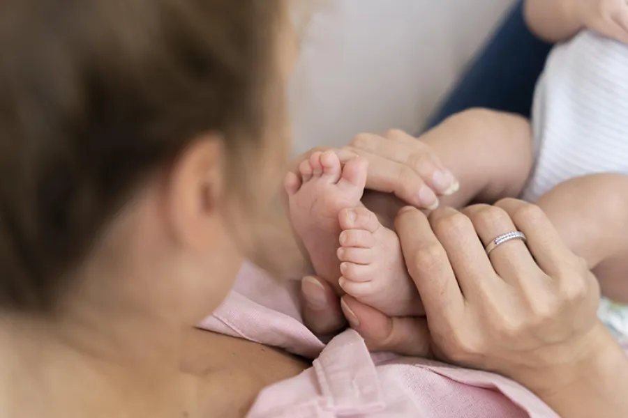  STJ ignora pai e familiares e autoriza adoção sigilosa a pedido de mãe biológica