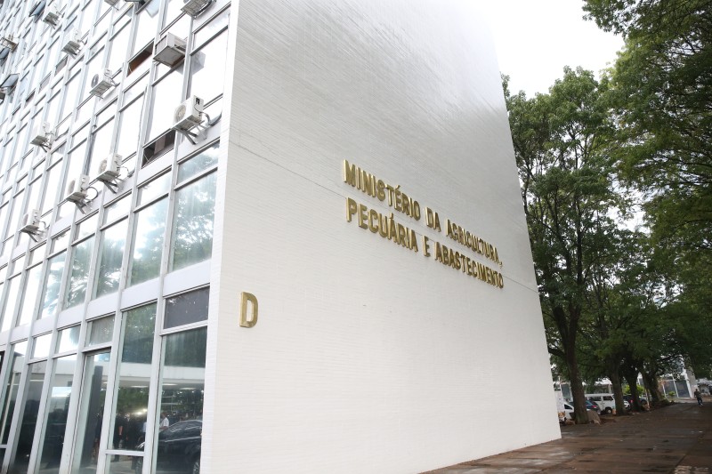 Ministros vão manter pastas funcionando no mesmo prédio da Esplanada