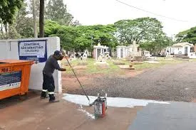 Dia de Finados altera rotina de Campo Grande: veja o que abre e fecha no sábado