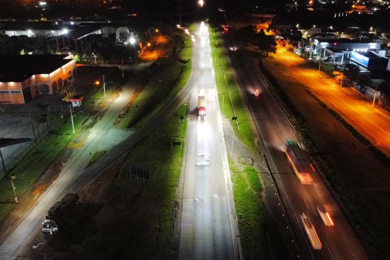 Com 500 metros iluminados, modernização do Contorno Sul de Curitiba já atende usuários