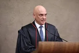 Moraes ignora diagnóstico médico e mantém prisão de réu do 8 de janeiro com transtornos mentais