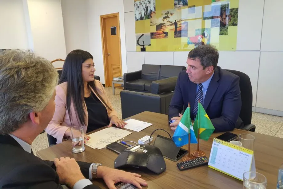 Rose Modesto sinaliza aliança com Riedel para 2026, sem ressentimentos sobre apoio a Adriane Lopes