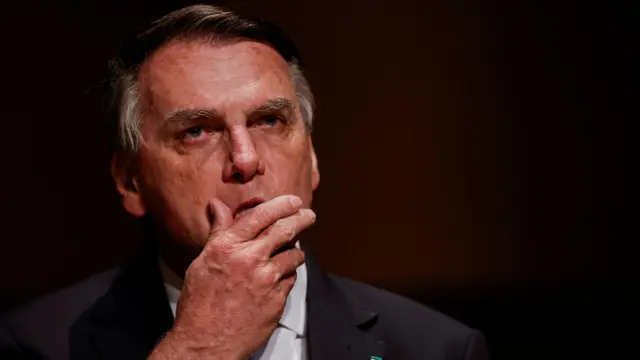 Bolsonaro acusa PF de perseguição a religiosos e compara Brasil ao regime autoritário de Ortega