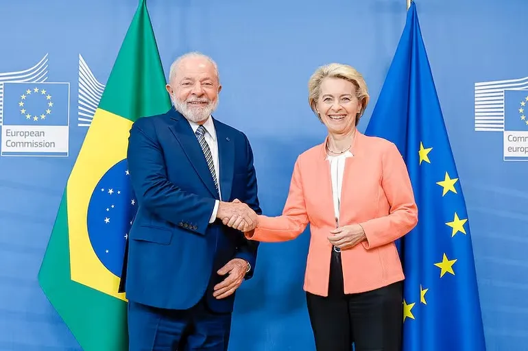 Mercosul e União Europeia fecham acordo comercial bilionário com desafios pela frente