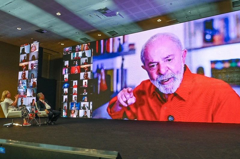 PT aponta “extrema-direita” e Lava Jato como vilões de sua gestão frustrante