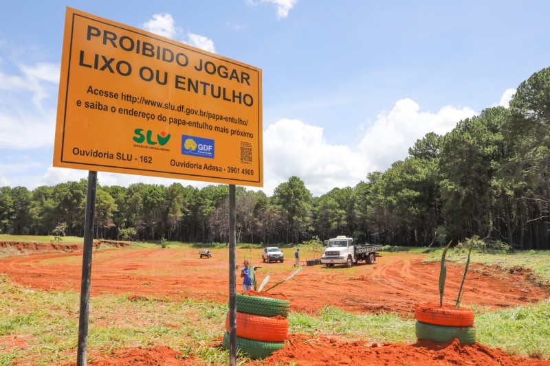 Projeto aposta em educação para acabar com lixões clandestinos no Paranoá