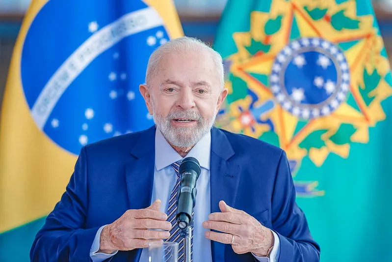 Lula faz pronunciamento em rede nacional para projetar avanços econômicos e otimismo para 2025