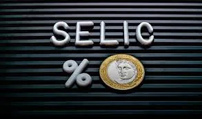 Projeção da Selic para 2025 atinge 14,75%, reforçando a pressão sobre a economia