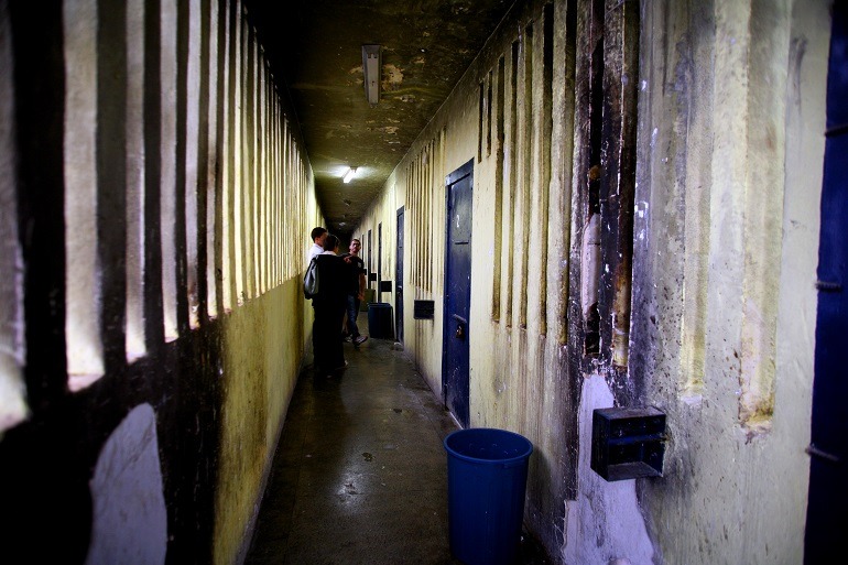 Defensoria pede ao STF para liberar criminosos e prender manifestantes