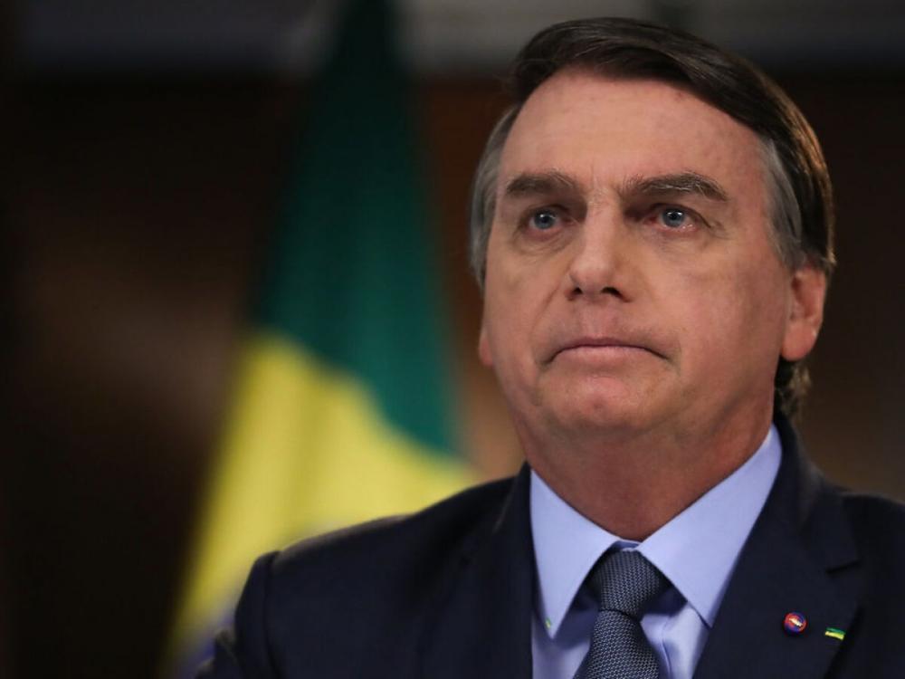 Bolsonaro nega participação em ataques aos Três Poderes