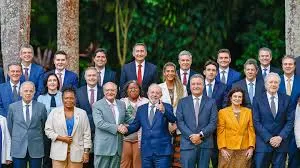 Exoneração de ministros revela articulação do governo Lula para garantir apoio no Congresso