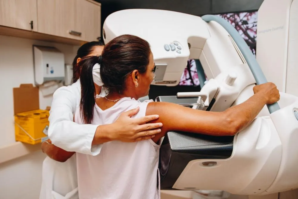 Campo Grande intensifica ações de prevenção ao câncer de mama no Dia Nacional da Mamografia