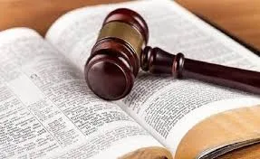 Pesquisa revela que maioria dos brasileiros quer influência bíblica na legislação