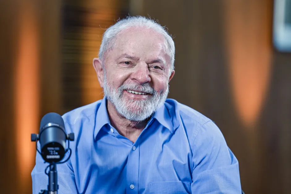Desaprovação de Lula atinge 51% enquanto presidente insiste em autopromoção econômica