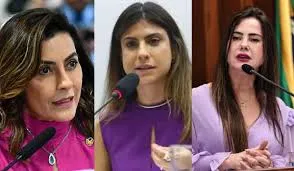 Morte de jornalista gera comoção e mobiliza mulheres na política contra feminicídios