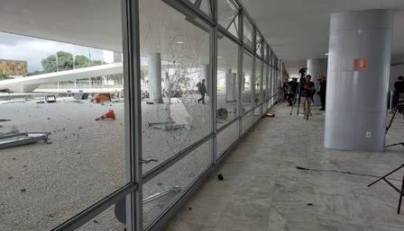 Lei de Terrorismo: xenofobia, discriminação ou preconceito de raça, cor, etnia e religião