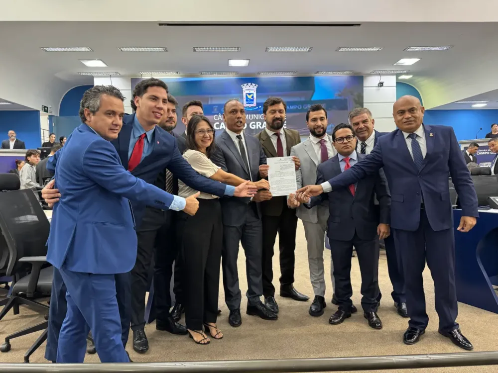 Vereadores protocolam pedido de CPI para investigar Consórcio Guaicurus em Campo Grande