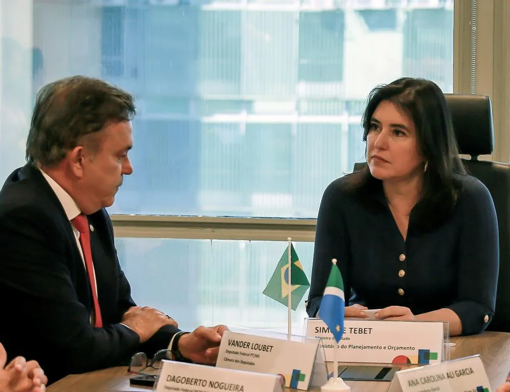 Vander Loubet rechaça conflito com Simone Tebet na corrida ao Senado