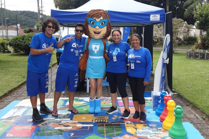 Sane, mascote da Sanepar, chega ao Litoral com atividades lúdicas de educação