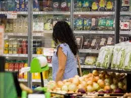 Inflação dispara: IPCA-15 sobe 1,23% em fevereiro, maior alta para o mês desde 2016