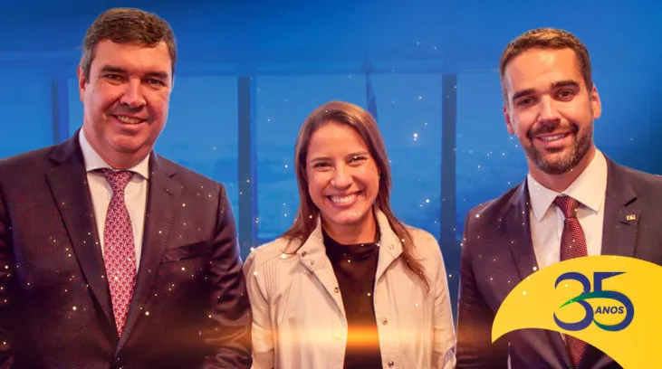 PSDB enfrenta enfraquecimento com saída de Raquel Lyra e debate sobre fusão com o PSD