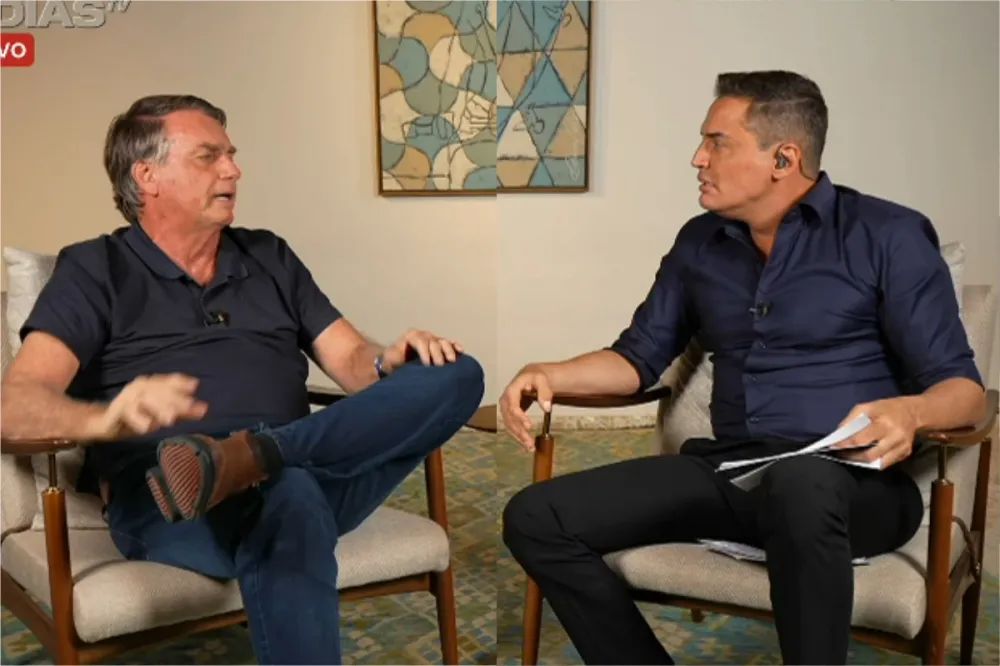 Bolsonaro fala sobre possibilidade de prisão e defende atos de 8 de janeiro em entrevista ao vivo