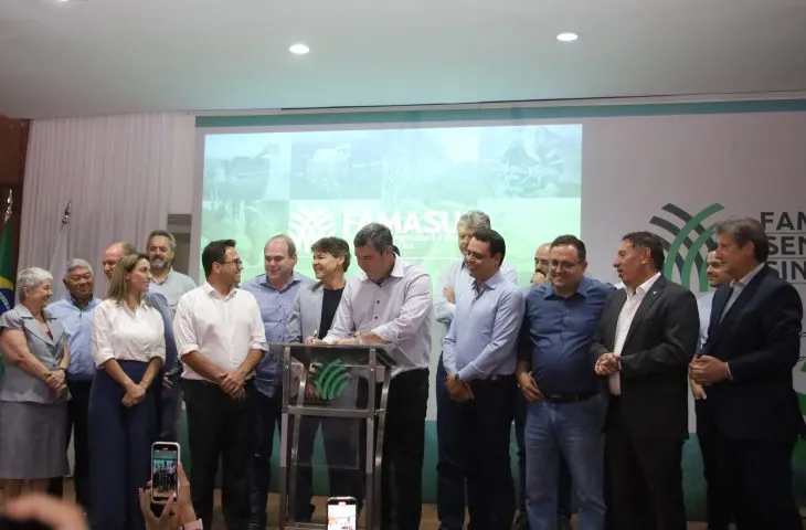 Governo de MS revoga regime de paridade nas exportações de soja e milho após 20 anos