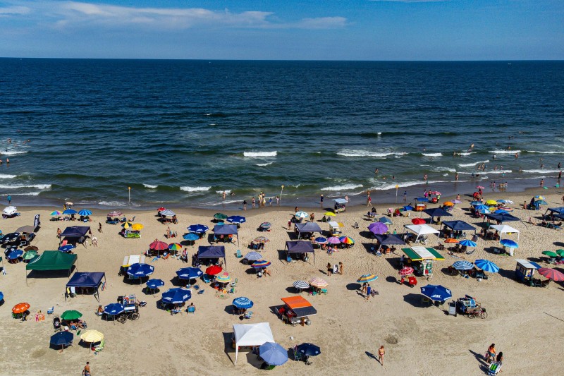 Perto de 80% da costa paranaense está própria para banho, aponta Boletim de Balneabilidade