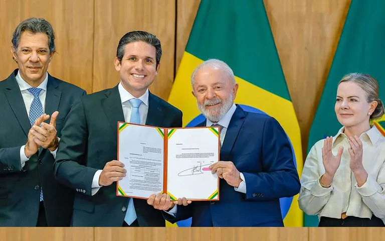 Reforma do Imposto de Renda: Governo Lula propõe isenção para até R$ 5.000, mas pressiona super-ricos com tributação progressiva