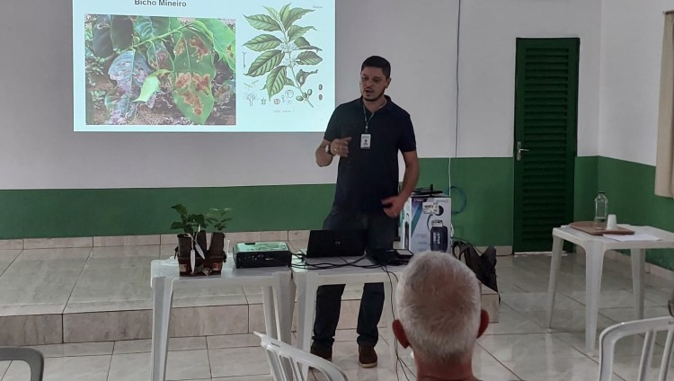 Palestra orienta sobre potencial do Lago Oeste para o cultivo de café
