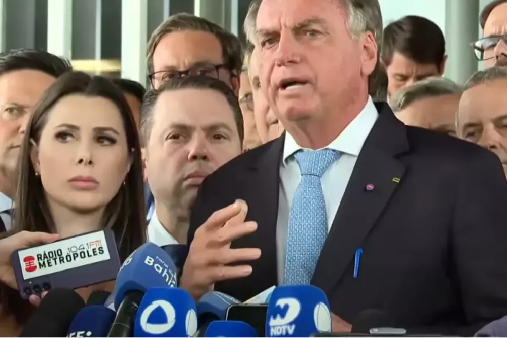 STF torna Bolsonaro réu e direita enfrenta divisões para 2026