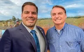 Sem apoio de Bolsonaro, Capitão Contar vê futuro político complicado