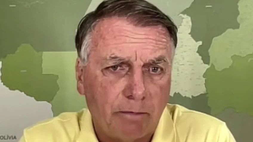 Bolsonaro admite risco de prisão e denuncia “insegurança jurídica” no Brasil
