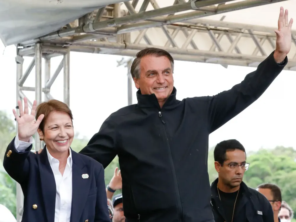 Bolsonaro e Tereza Cristina articulam candidaturas ao Senado por MS