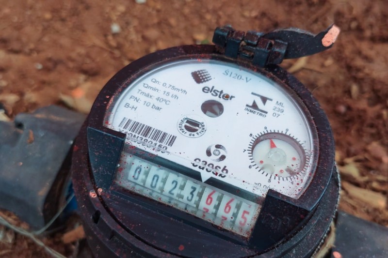 ‘Gato’ de água pode contaminar a rede e gerar multa de até R$ 72 mil