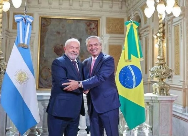 Lula pretende financiar Gasoduto da Argentina através do BNDES