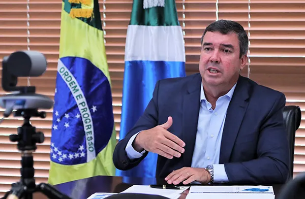 Riedel lidera com folga e vence todos os adversários em pesquisa para o Governo do Estado